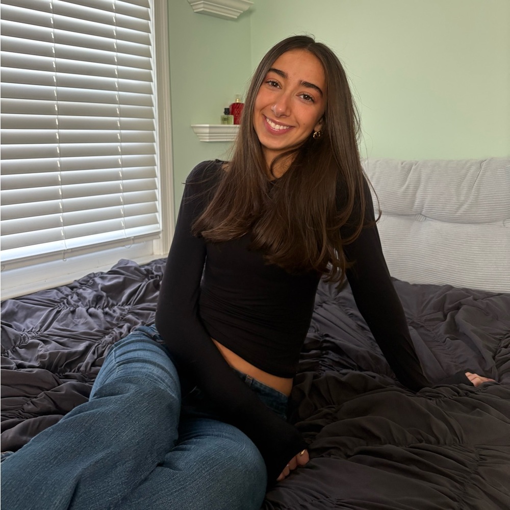Meet your Posher, Lauren